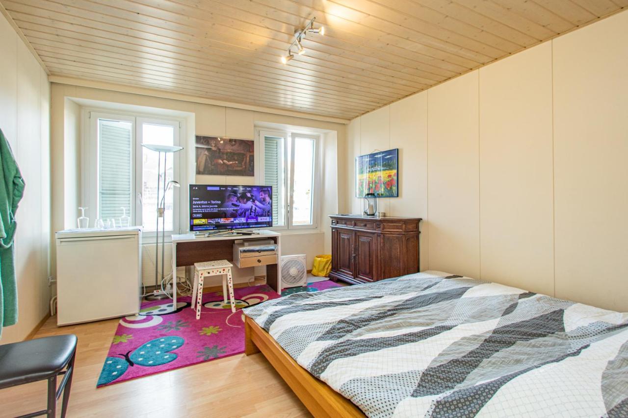 Chambre Double Last Minute Payerne Exteriér fotografie